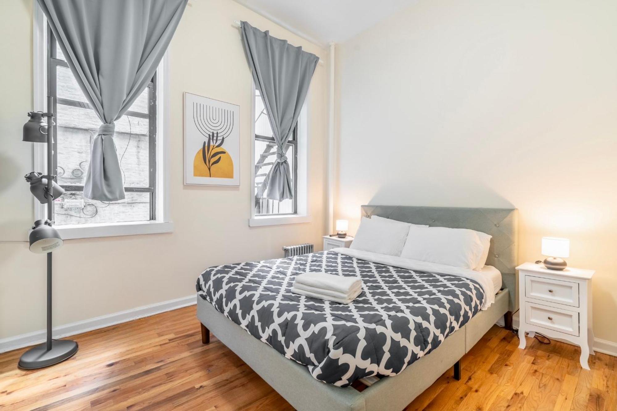 2 Bedroom Hidden Upscale Oasis New York Eksteriør billede